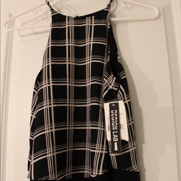 NWT Design Lab Striped Top - Picture 2 of 3